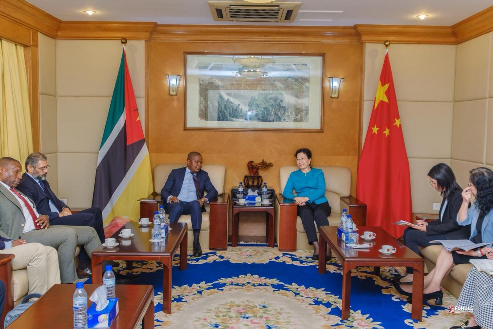 FUNDEC e Embaixada da China discutem novas formas de atracção de investimento para Moçambique – MozFlash24H
