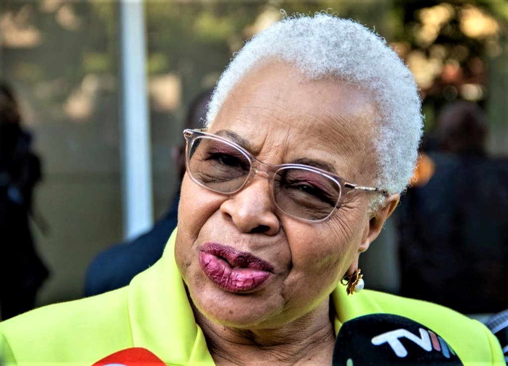 Graça Machel critica incapacidade da SADC para lidar com crise xenófoba – MozFlash24H