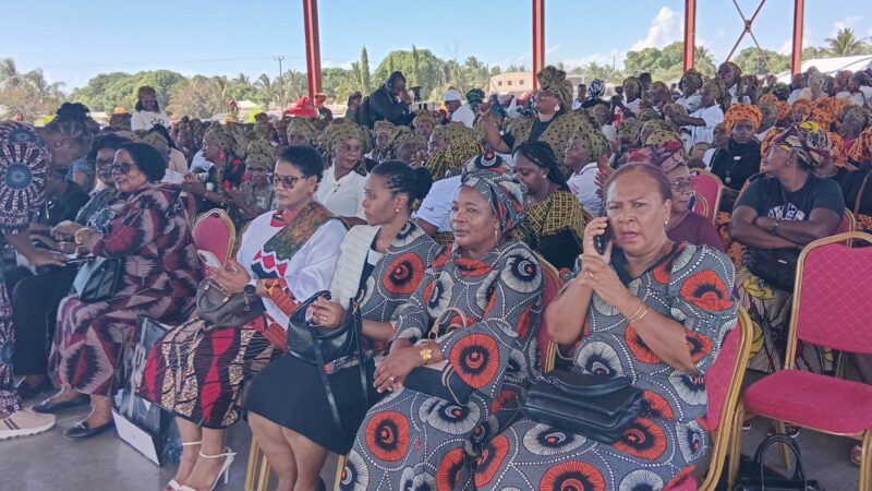 Chapo reúne-se com mulheres em Pemba – MozFlash24H