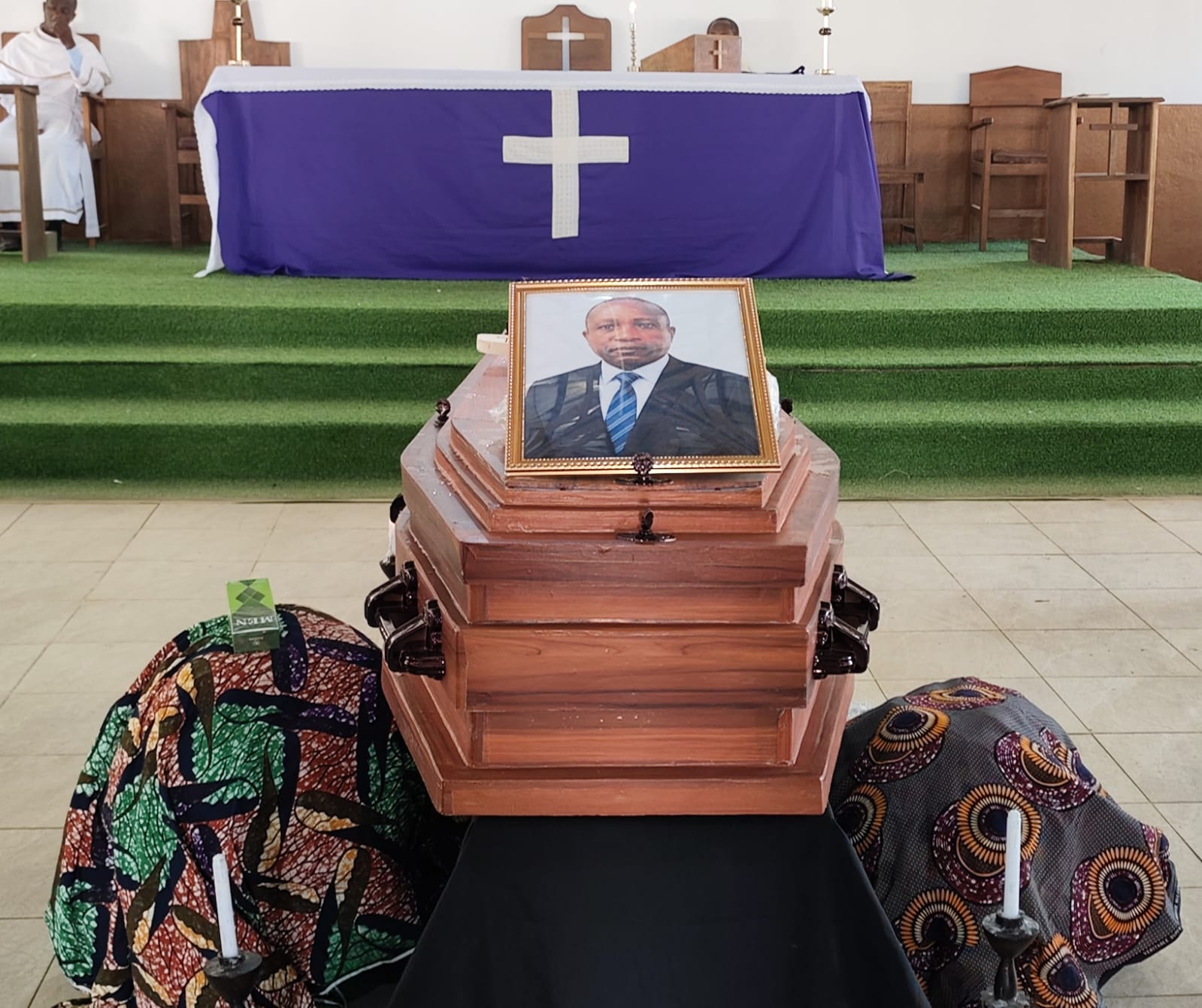 Vasco Manuel enaltecido no último adeus – MozFlash24H