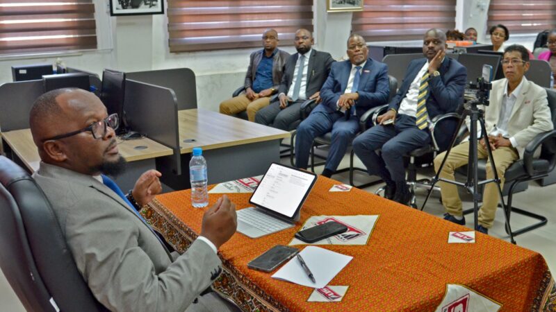 LUÍS CANHEMBA: Nova lei vai combater a indisciplina – MozFlash24H